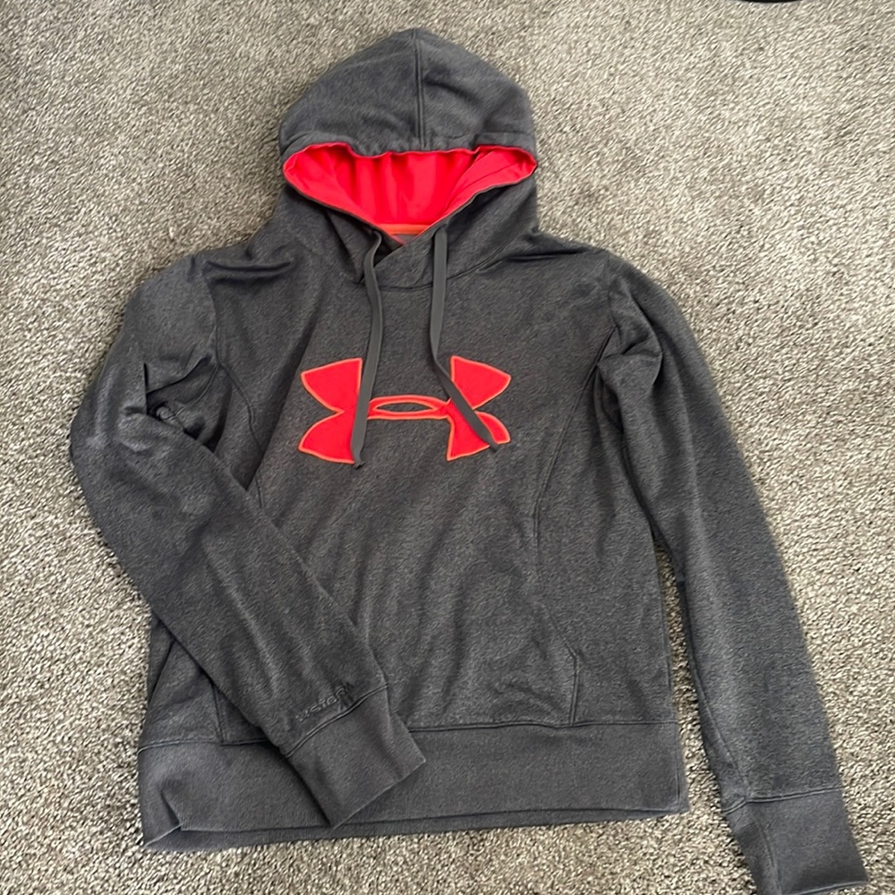 Under armor sweatshirt